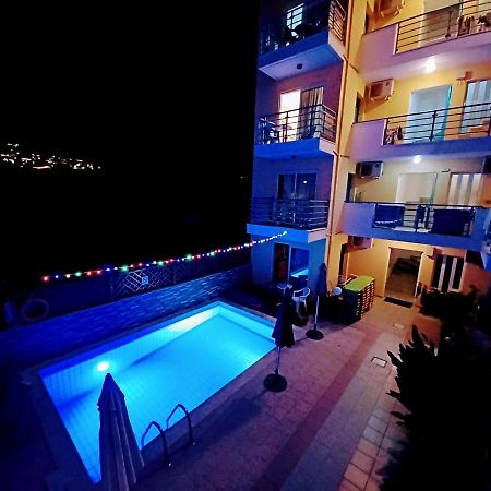 Olympic Star Aparthotel Херсонисос Екстериор снимка
